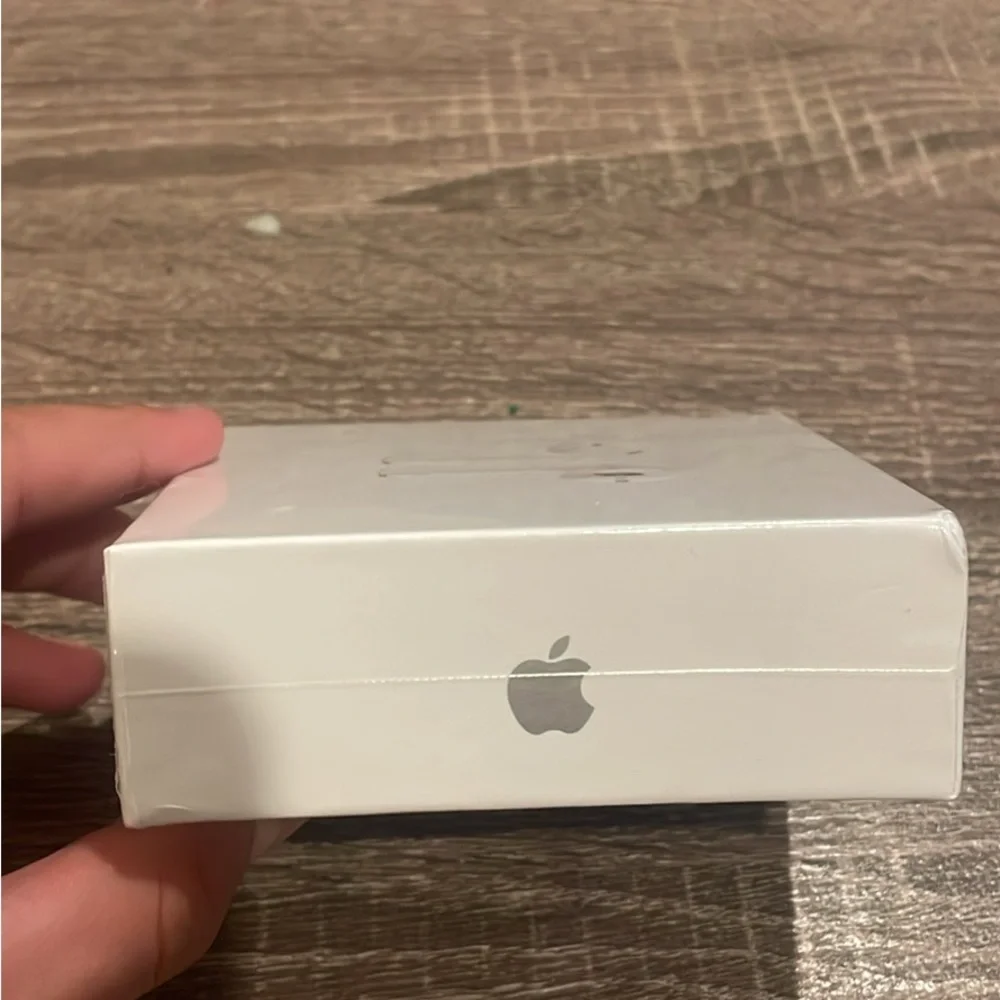Apple White AirPods Wireless Headset